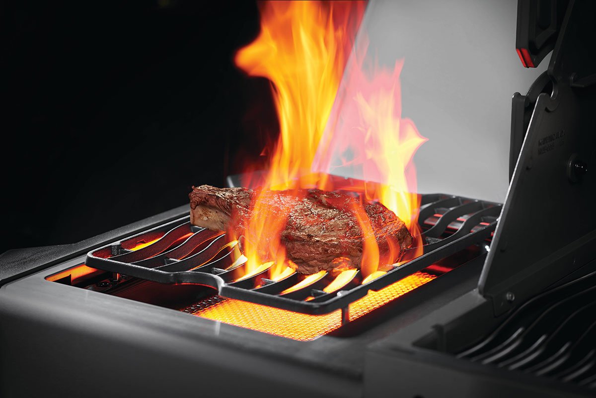 Napoleon Prestige 500 RSIB Natural Gas Grill – Black